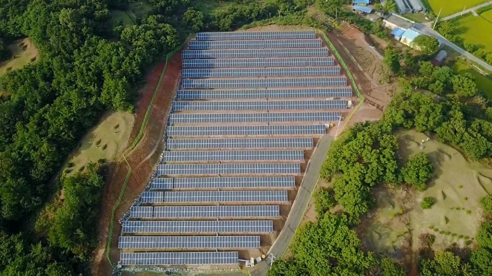 Project Portfolio Overview: Custom Photovoltaic Mounting Solutions
